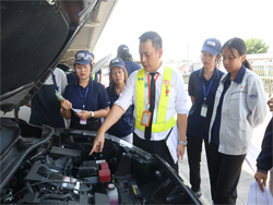 การตรวจสอบแบตเตอรี่ และการเช็คระดับน้ำกลั่น