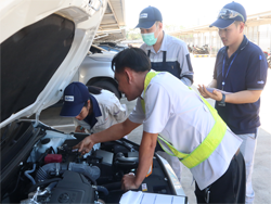 การตรวจสอบแบตเตอรี่ และการเช็คระดับน้ำกลั่น