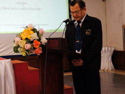 สำนักงานขนส่งจังหวัดเพชรบุรีกล่าวเปิดงาน