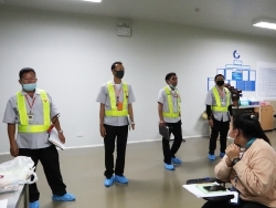 แนะนำทีมครูฝึกประจำฐานกิจกรรมการตรวจสอบรถยนต์