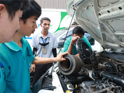 การตรวจสอบไส้กรองอากาศรถยนต์