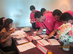 ลงทะเบียนรับเอกสารประกอบการฝึกอบรม