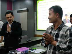 มารยาท และการทักทายผู้รับบริการ