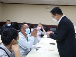 เทคนิคการควบคุมภาวะทางอารมณ์ในขณะขับรถ
