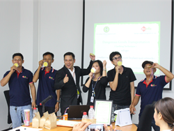 ให้รางวัลกับทีมที่ทำคะแนนในแต่ละกิจกรรมได้สูงสุด