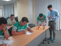 ลงทะเบียนรับเอกสารประกอบการฝึกอบรม