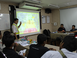 เทคนิคการขับรถอย่างปลอดภัยโดยอาจารย์อภิรัติ  คำสายพรม