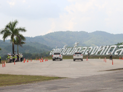 เรียนรู้เรื่องกฎการทิ้งระยะห่าง และการเบรกในสถานการณ์ฉุกเฉิน