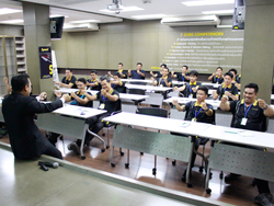 เทคนิคการขับรถเชิงป้องกันอุบัติเหตุ Defensive Driving Technique
