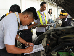 ปฏิบัติการตรวจสอบ และบำรุงรักษารถยนต์เบื้องต้น Pre-Trip Inspection and Basic Maintenance