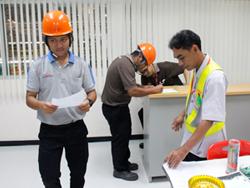 ลงทะเบียนรับเอกสารประกอบการฝึกอบรม
