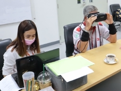 ตรวจประเมินการมองเห็นด้วยเครื่อง Vision Screening