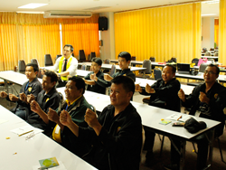 เทคนิคการบังคับควบคุมพวงมาลัยในสถานการณ์ฉุกเฉิน