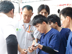 การใช้งานอุปกรณ์เพื่อการบำรุงรักษารถยนต์อย่างมืออาชีพ
