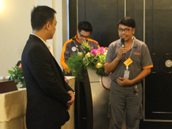 ตัวแทนพนักงานกล่าวขอบคุณผู้บริหาร วิทยากร และทีมงาน
