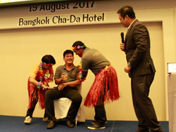 มูลค่า และการเปรียบเทียบของผู้รับบริการ