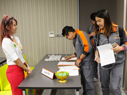 ลงทะเบียนรับเอกสารประกอบการฝึกอบรม