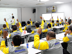 เทคนิคการขับรถเชิงป้องกันอุบัติเหตุ Defensive Driving Technique