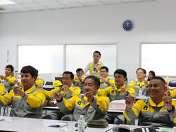 เทคนิคการบังคับควบคุมพวงมาลัยเพื่อการรับมือกับสถานการณ์ฉุกเฉิน Steering Control