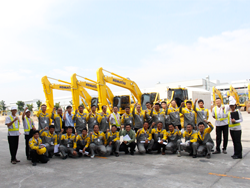 Bangkok Komatsu Improve Safety Driving Skill