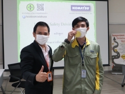 ให้รางวัลกับผู้ที่ทำคะแนนได้สูงสุดในแต่ละกิจกรรม