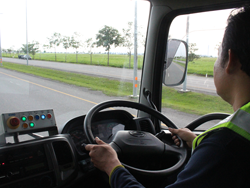 ฝึก และประเมินทักษะการขับรถเชิงป้องกันอุบัติเหตุบนการจราจรจริง On Road Evaluate