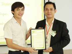 ขอขอบคุณหน่วยงานและผู้บริหาร Luckytex ที่ให้การสนับสนุน