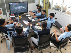 เทคนิคการบังคับควบคุมยานพาหนะ และการรับมือกับสถานการณ์ฉุกเฉิน Steering Control and Emergency Response