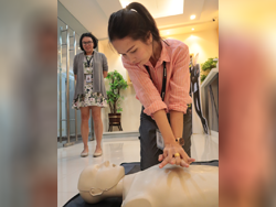 การกดนวดหัวใจในสถานการณ์ฉุกเฉิน