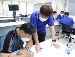 บทบาทหน้าที่ของพนักงานขับรถมืออาชีพ		