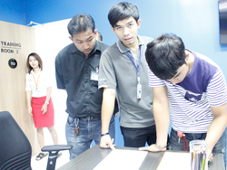 ลงทะเบียนรับเอกสารประกอบการฝึกอบรม