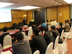 เทคนิคการขับรถเชิงป้องกันอุบัติเหตุ Defensive Driving technique โดยอาจารย์อภิรัติ  คำสายพรม