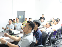 เทคนิคการบังคับควบคุมยานพาหนะ และการรับมือกับสถานการณ์ฉุกเฉิน Steering Control and Emergency Response