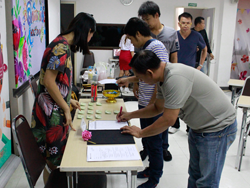 ลงทะเบียนรับเอกสารประกอบการฝึกอบรม