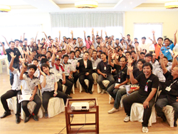 พนักงานขับรถบัส และรถโดยสารมืออาชีพ