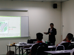 เทคนิคการขับรถบรรทุก และรถหัวลากเชิงป้องกันอุบัติเหตุ Defensive Driving for Heavy Truck and Tractor Trailer technique โดยอาจารย์อภิรัติ  คำสายพรม