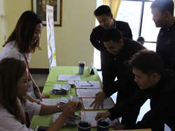 ลงทะเบียนรับเอกสารประกอบการฝึกอบรม