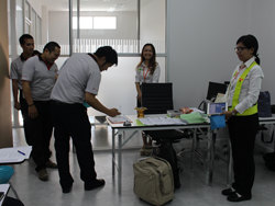 ลงทะเบียนรับเอกสารประกอบการฝึกอบรม