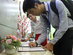 ลงทะเบียนรับเอกสารประกอบการฝึกอบรม