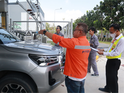 การตรวจสอบความปลอดภัยรอบตัวรถ