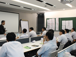 เทคนิคการขับรถเชิงป้องกันอุบัติเหตุ Defensive Driving technique โดยอาจารย์อภิรัติ  คำสายพรม