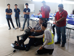 ทดสอบปฏิกิริยาการตอบสนองในสถานการณ์ฉุกเฉินด้วยเครื่อง Driving Simulator