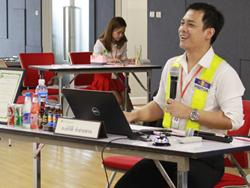 เทคนิคการขับรถอย่างปลอดถัย โดยอาจารย์อภิรัติ  คำสายพรม