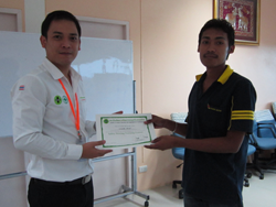 โฉมหน้าผู้ทำคะแนนหลังการฝึกอบรมได้คะแนนเต็ม