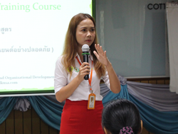 กล่าวต้อนรับพร้อมแนะนำวิทยากร และกิจกรรมฝึกอบรม