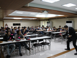 เทคนิคการขับขี่รถจักรยานยนต์เชิงป้องกันอุบัติเหตุ Defensive Driving Technique โดยอาจารย์อภิรัติ  คำสายพรม