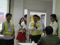 แนะนำครูฝึกประจำฐานกิจกรรมต่างๆ