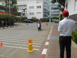 ฐานที่ 3 ฝึกทักษะการทรงตัว