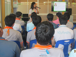 กล่าวต้อนรับพร้อมแนะนำกิจกรรม