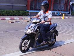 ฝึกและทดสอบการทรงตัวบนทางแคบ-Slow-Balance